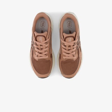  New Balance Fresh Foam Arishi v4 Tiralux Kadın Kahverengi Koşu Ayakkabısı