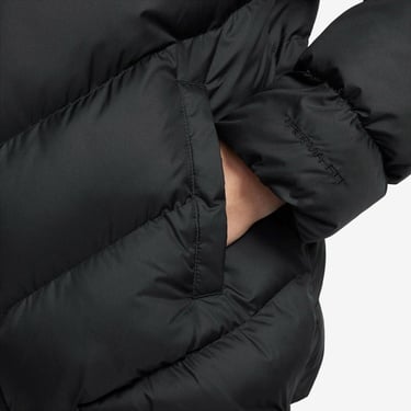  Nike Sportswear All Day Play Çocuk Siyah Mont