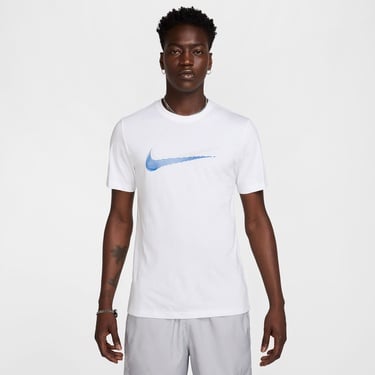  Nike Sportswear Swoosh Erkek Beyaz T-Shirt