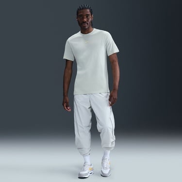  Nike Sportswear Erkek Gri T-Shirt