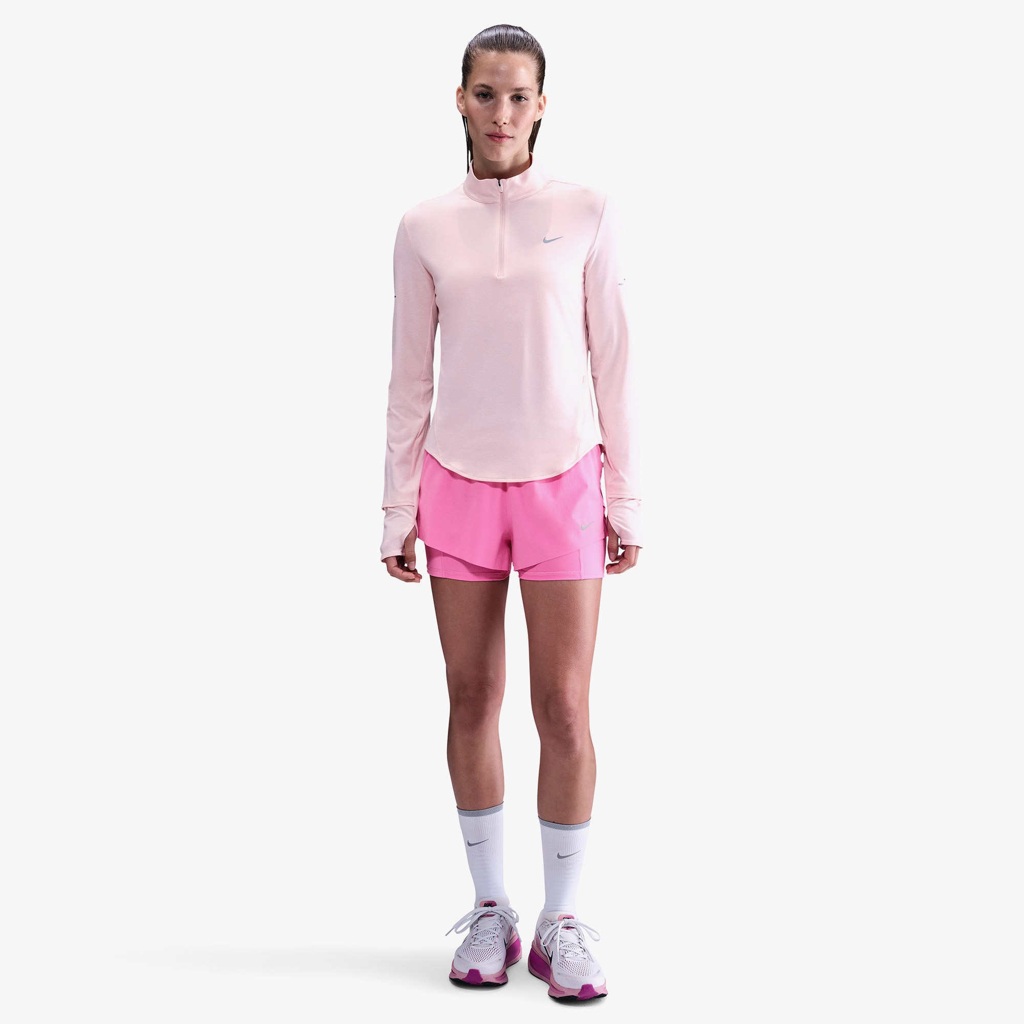 Nike Swift Dri-Fit Kadın Pembe Şort