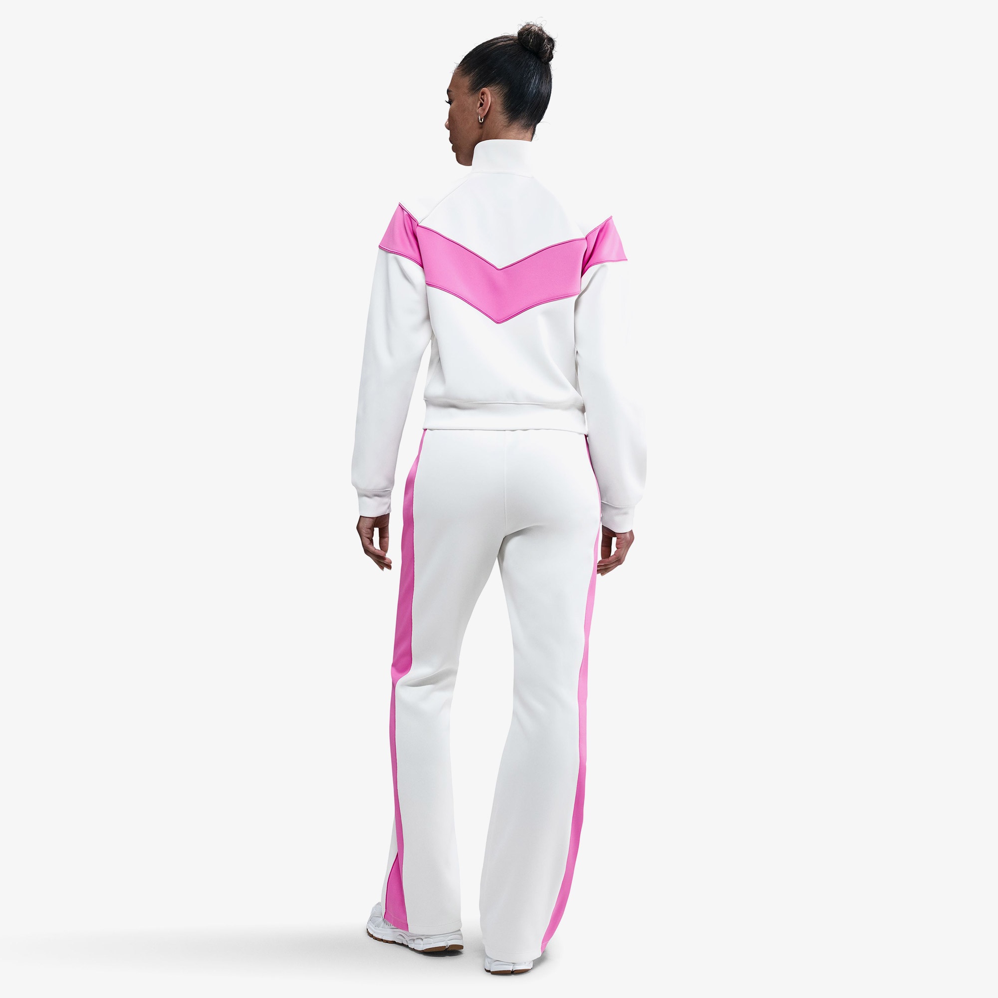 Nike Sportswear Windrunner Poly Kadın Krem Rengi Eşofman Altı