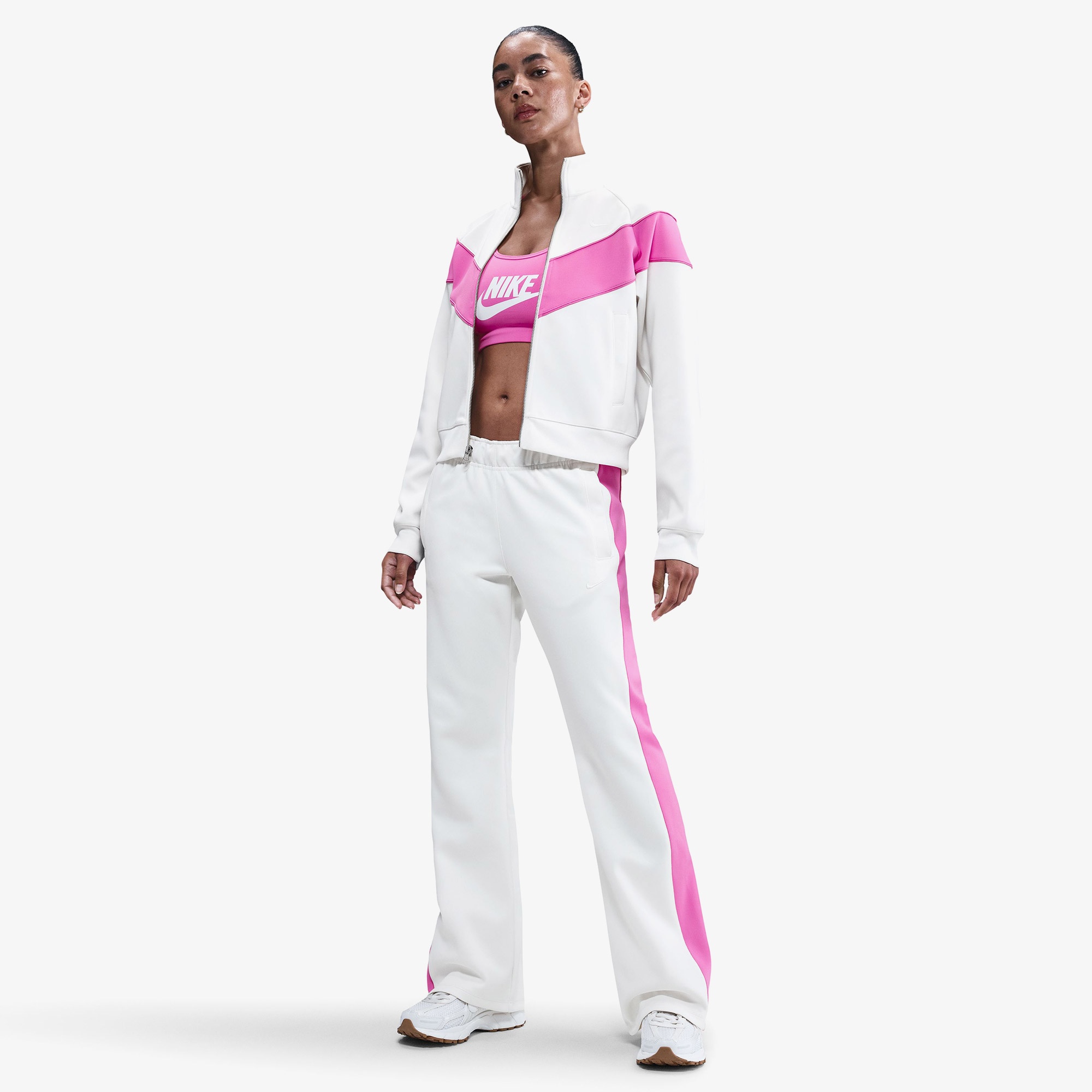 Nike Sportswear Windrunner Poly Kadın Krem Rengi Eşofman Altı