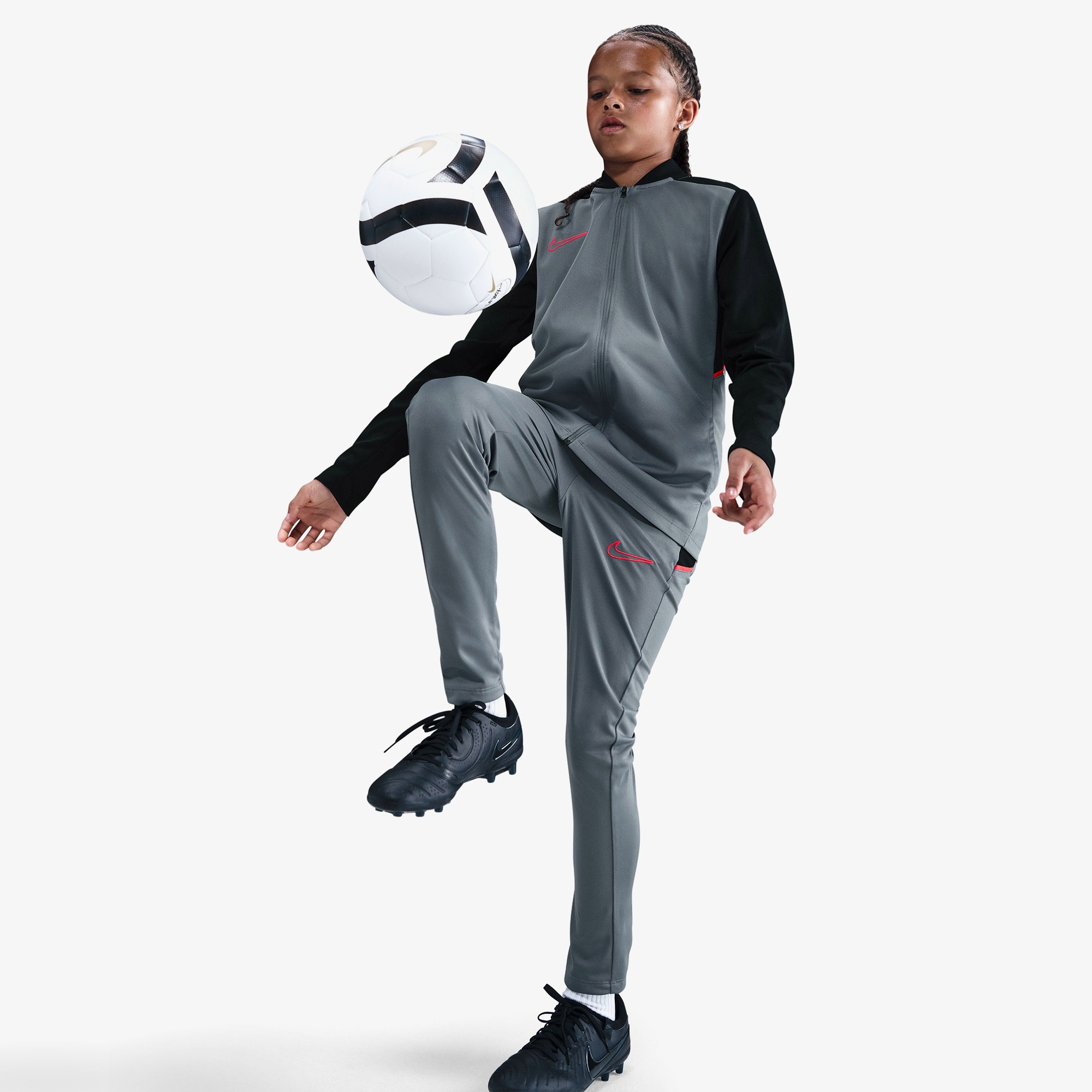 Nike Dri-Fit Academy Çocuk Gri Eşofman Takımı