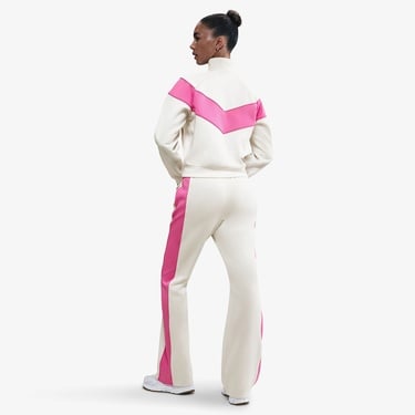  Nike Sportswear Windrunner Poly Kadın Krem Rengi Ceket