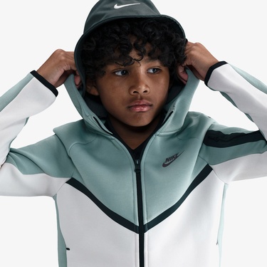  Nike Sportswear Tech Fleece Çocuk Yeşil Eşofman Üstü
