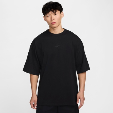  Nike Sportswear Premium Essentials Erkek Siyah T-Shirt