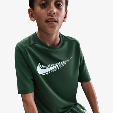  Nike Dri-Fit Multi Çocuk Yeşil T-Shirt