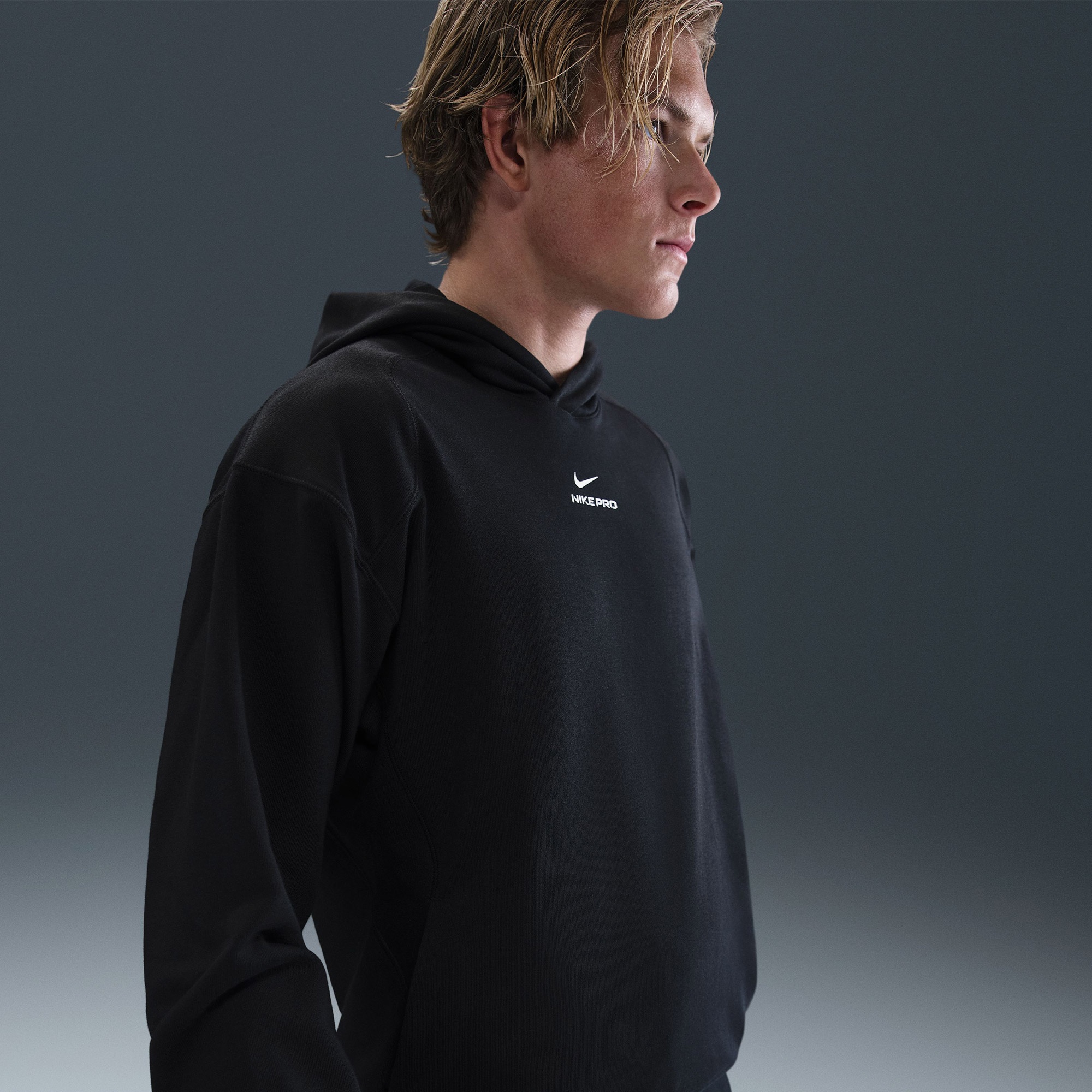 Nike Pro Dri-Fit Midlayer Erkek Siyah Hoodie