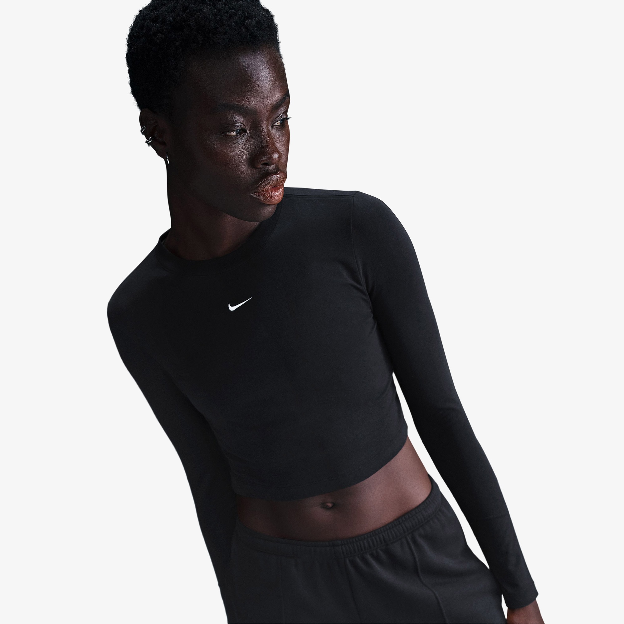 Nike Sportswear Chill Knit Kadın Siyah T-Shirt