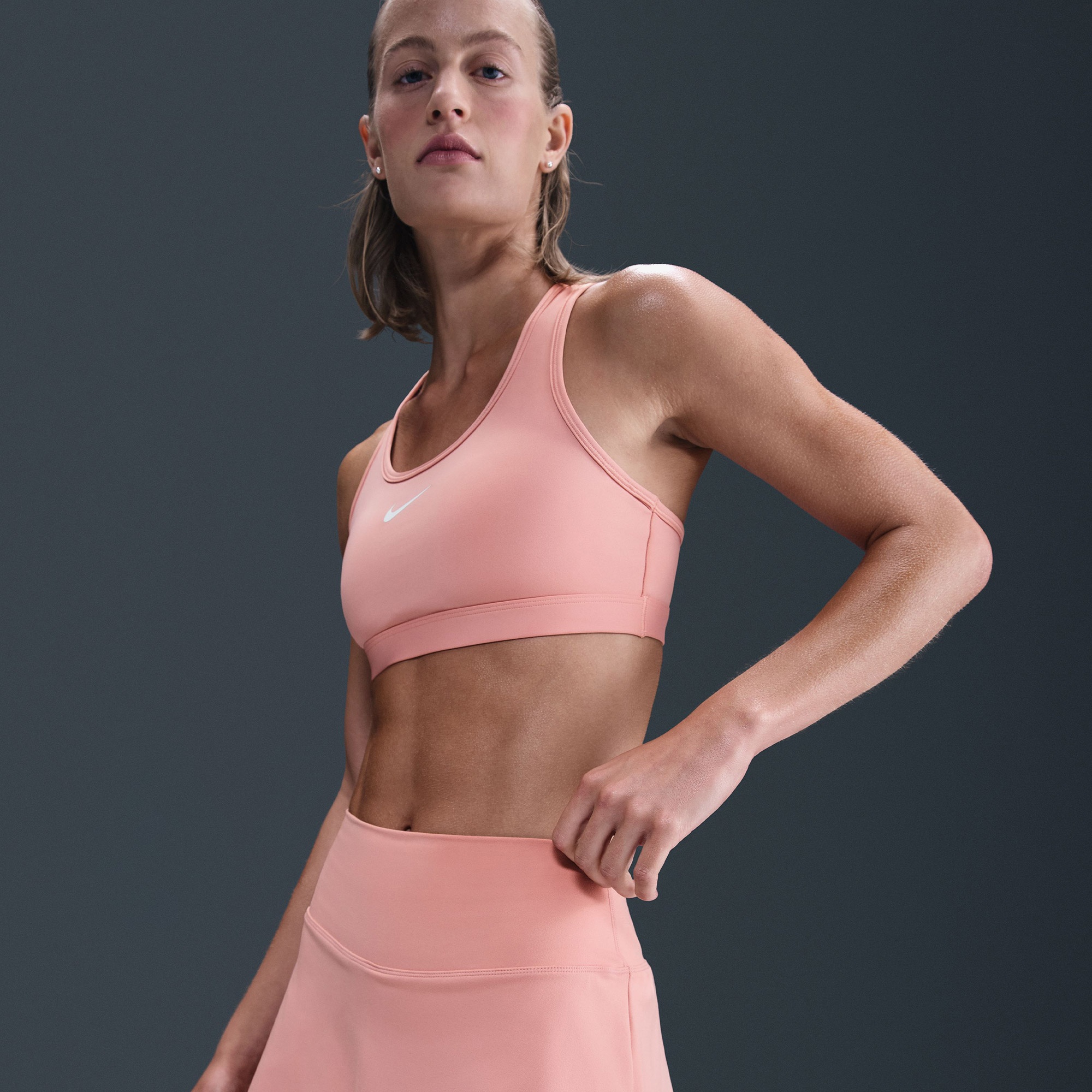 Nike One Dri-Fit Kadın Pembe Etek