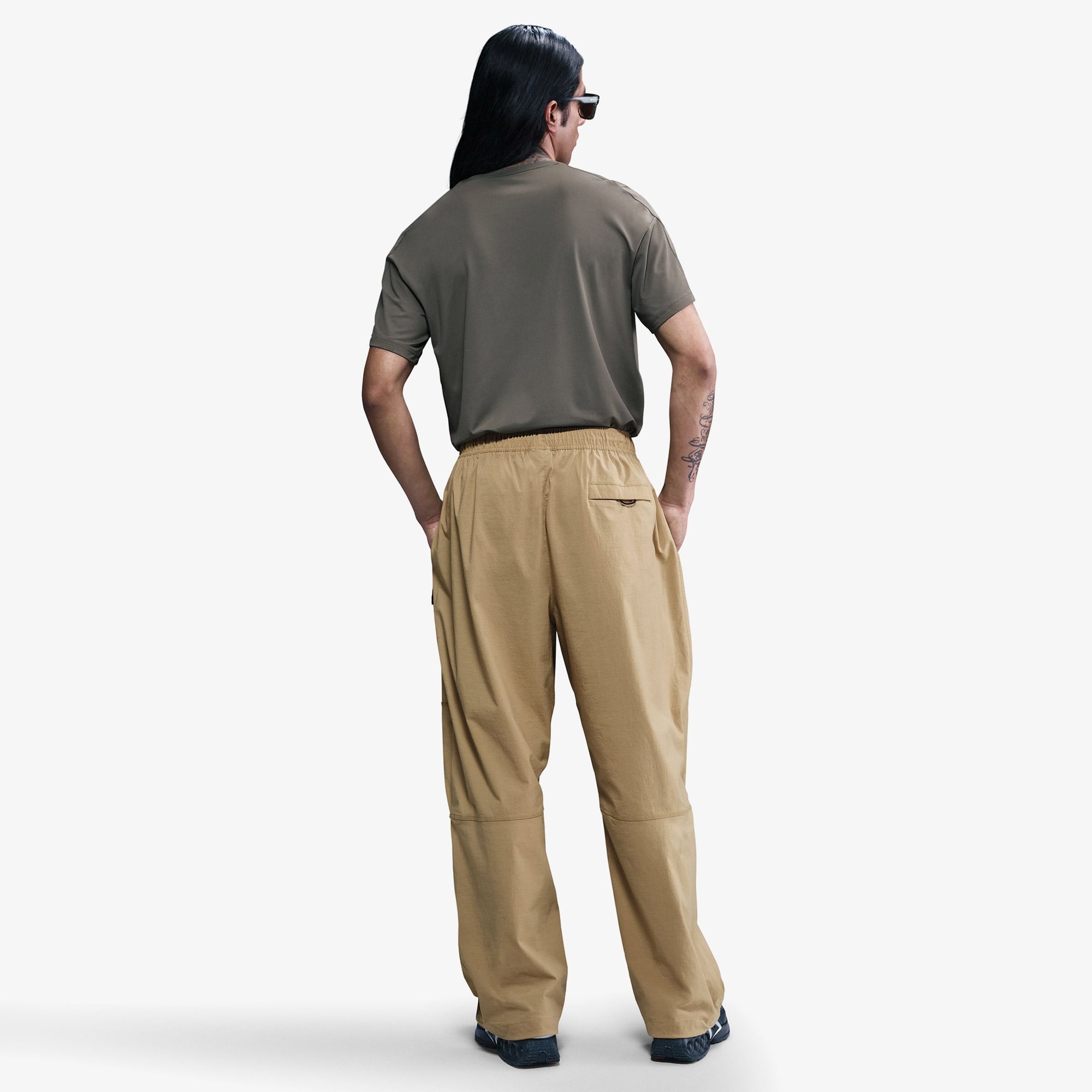 Nike Tech Woven Erkek Bej Eşofman Altı