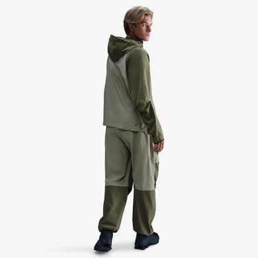  Nike Tech Woven Erkek Yeşil Ceket