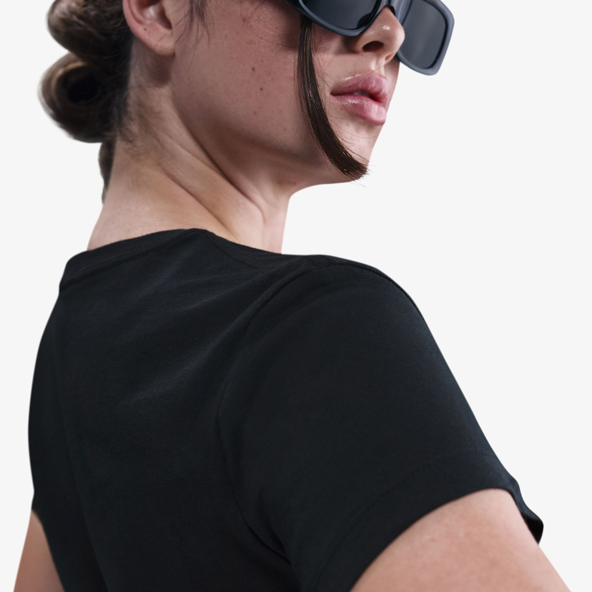 Nike Sportswear Club Kadın Siyah T-Shirt