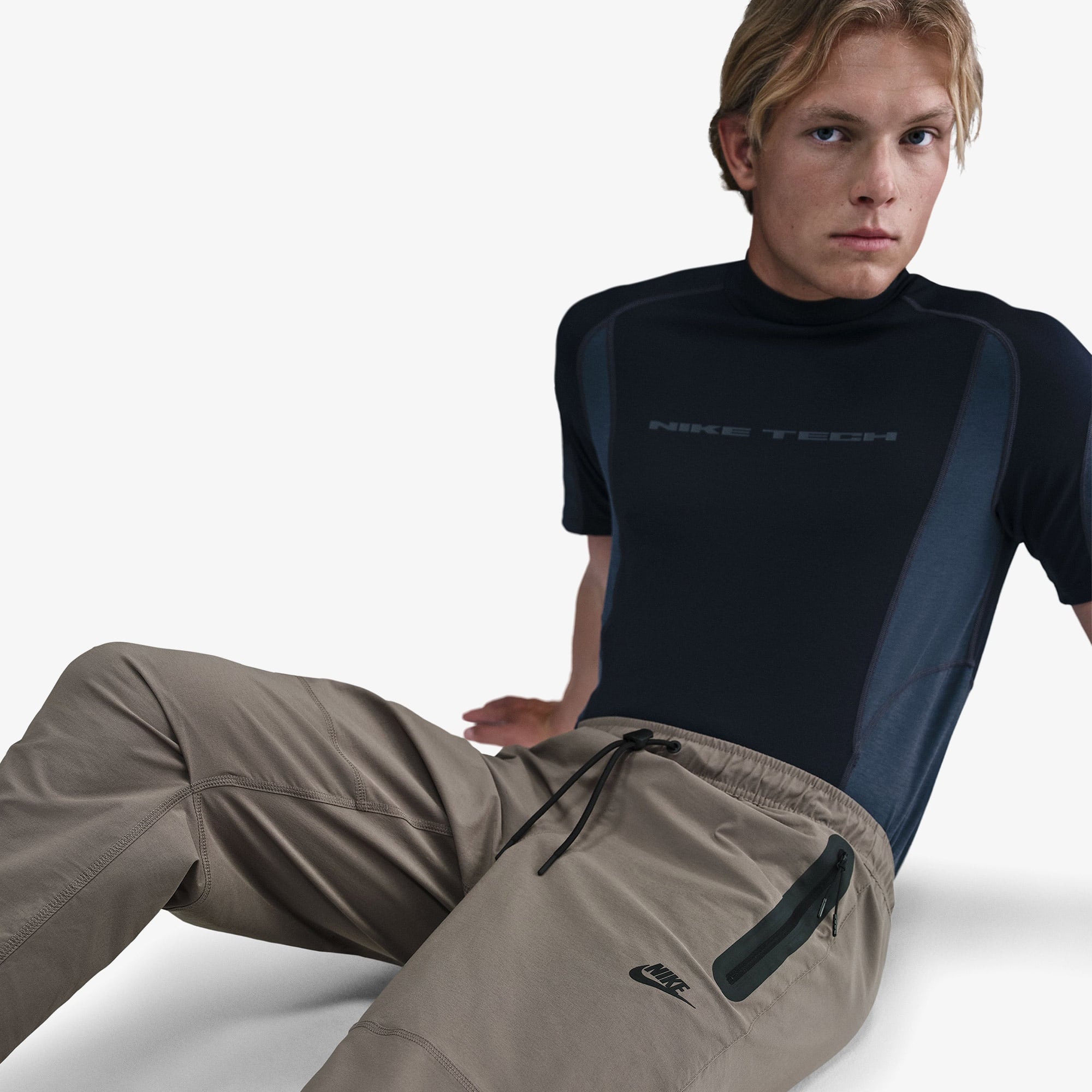 Nike Tech Woven Erkek Kahverengi Eşofman Altı