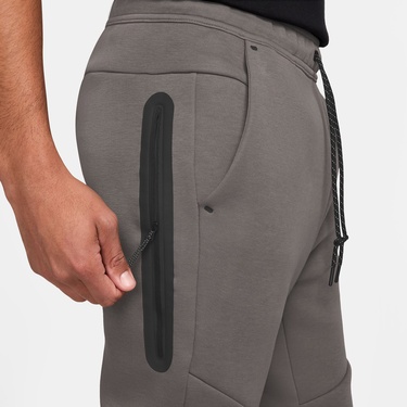  Nike Tech Fleece Erkek Kahverengi Eşofman Altı