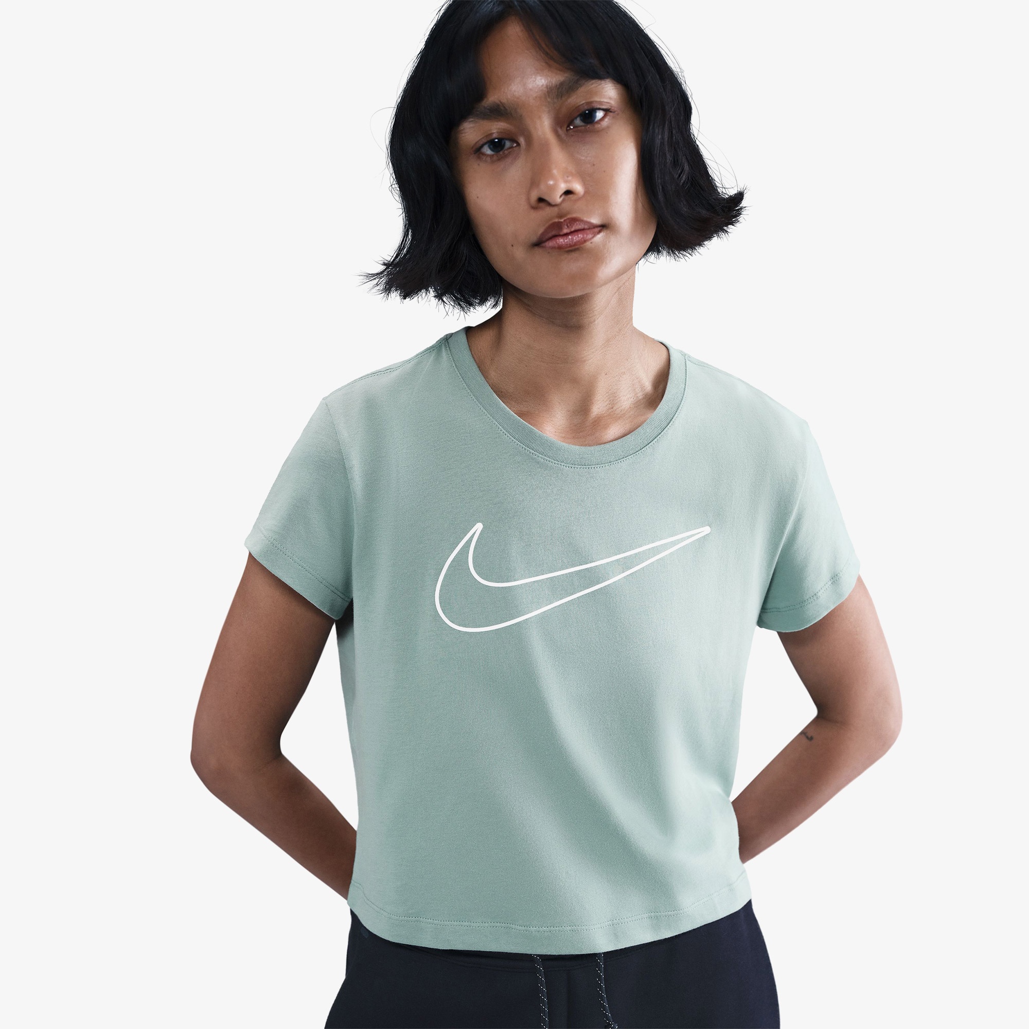 Nike Sportswear Club Kadın Yeşil T-Shirt