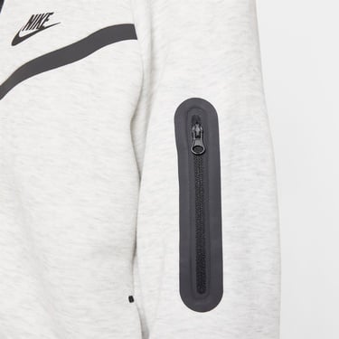  Nike Sportswear Tech Fleece Çocuk Beyaz Hoodie