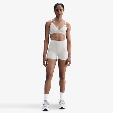  Nike Dri-Fit Form Kadın Beyaz Bra