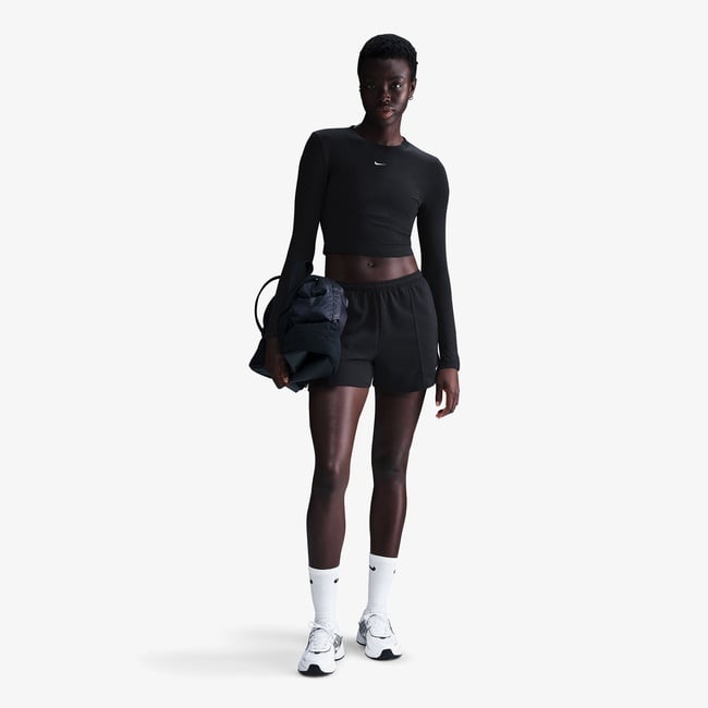  Nike Sportswear Chill Knit Kadın Siyah T-Shirt