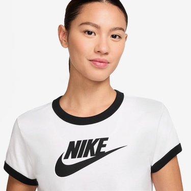  Nike Sportswear Kadın Beyaz T-Shirt