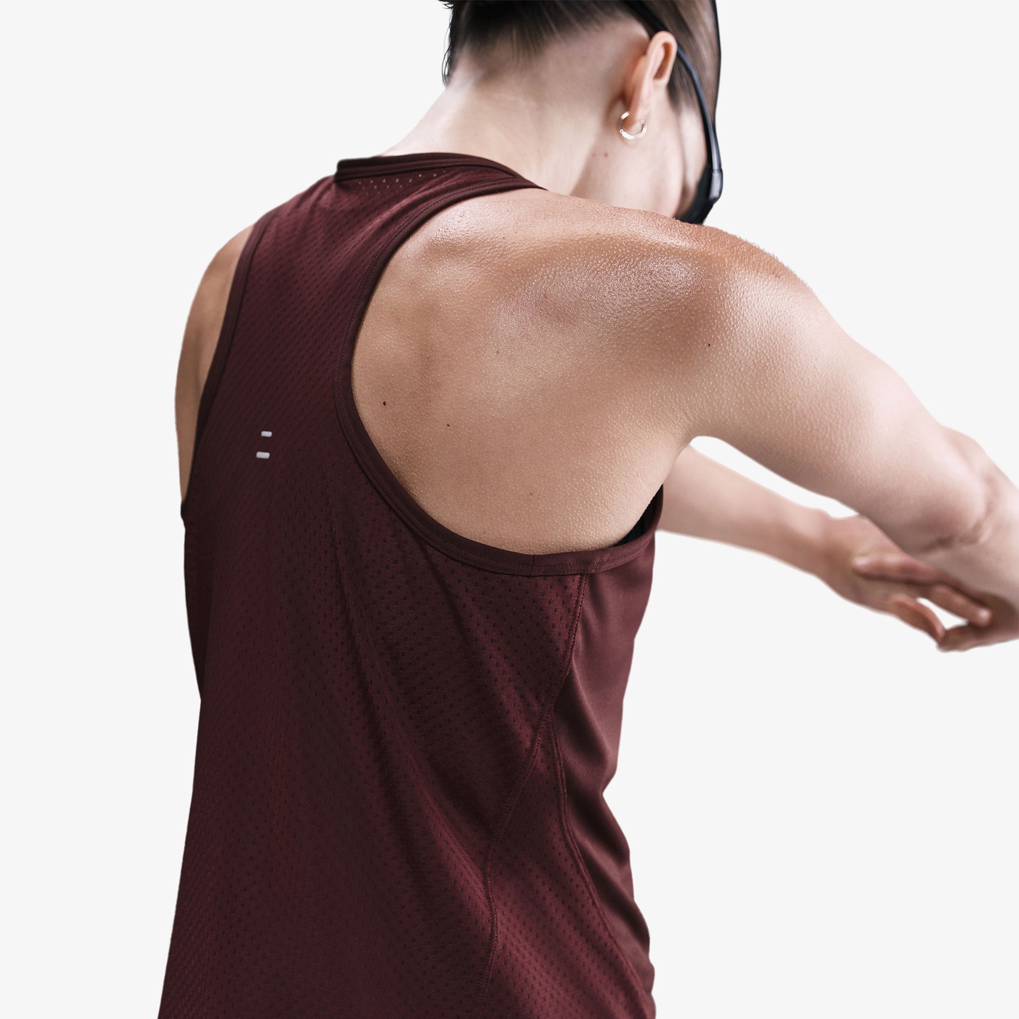 Nike Dri-Fit Tempo Kadın Bordo Kolsuz T-Shirt