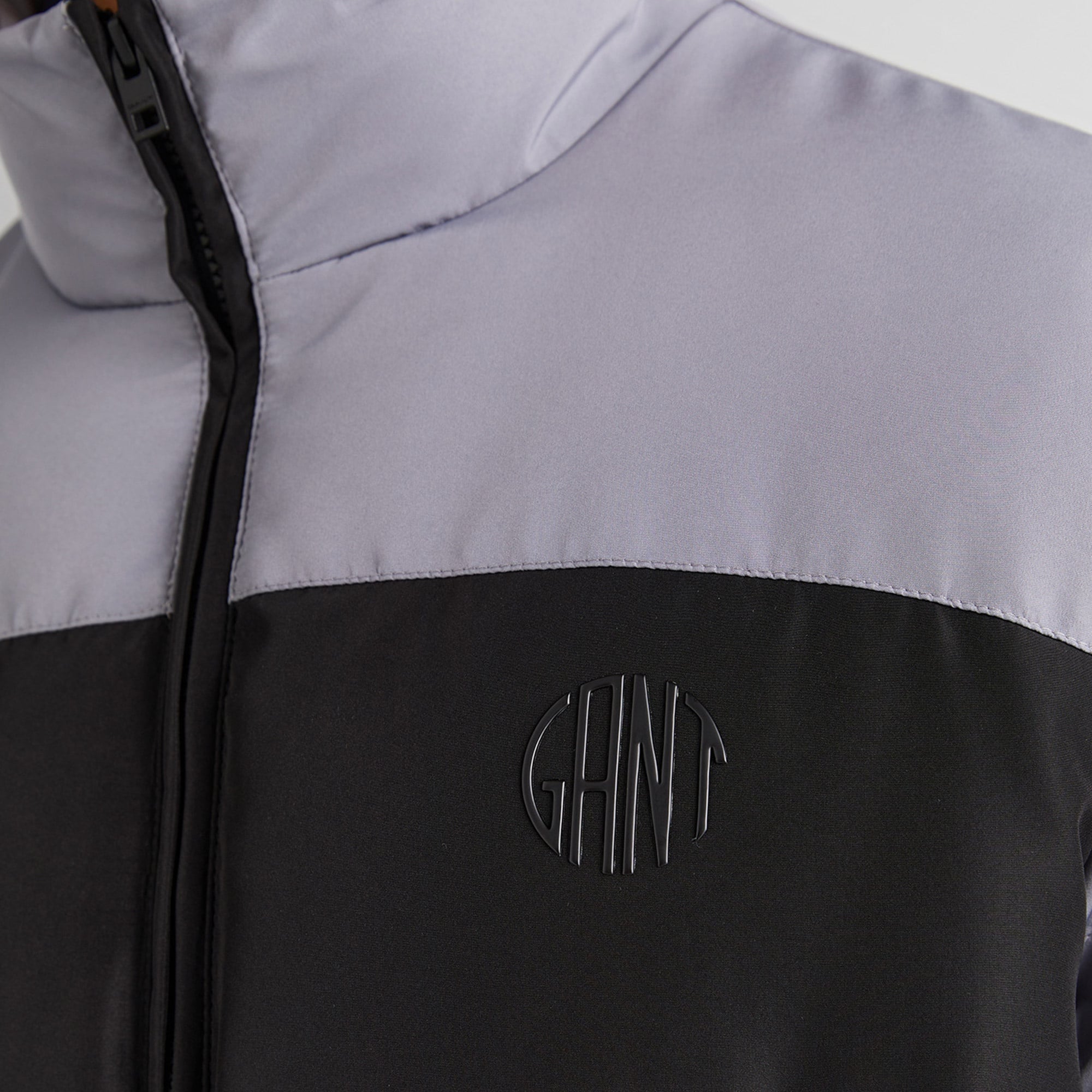 GANT Erkek Siyah Dik Yaka Logolu Mont