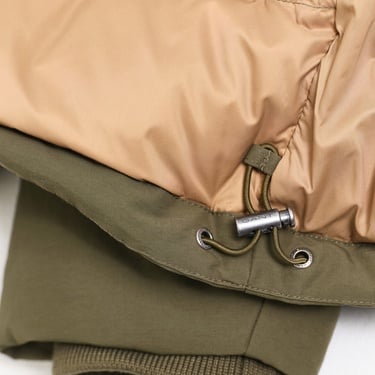  Gant Erkek Yeşil Kapüşonlu Kaz Tüyü Mont