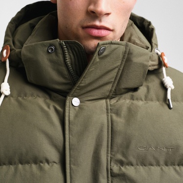  Gant Erkek Yeşil Kapüşonlu Kaz Tüyü Mont
