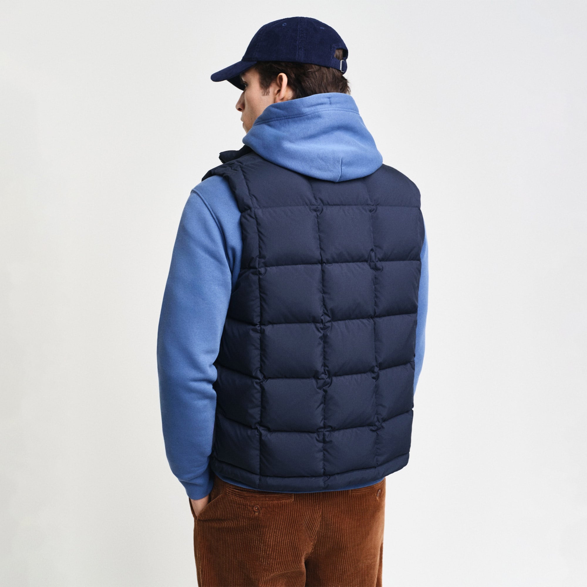 GANT Erkek Lacivert Dik Yaka Kaz Tüyü Yelek