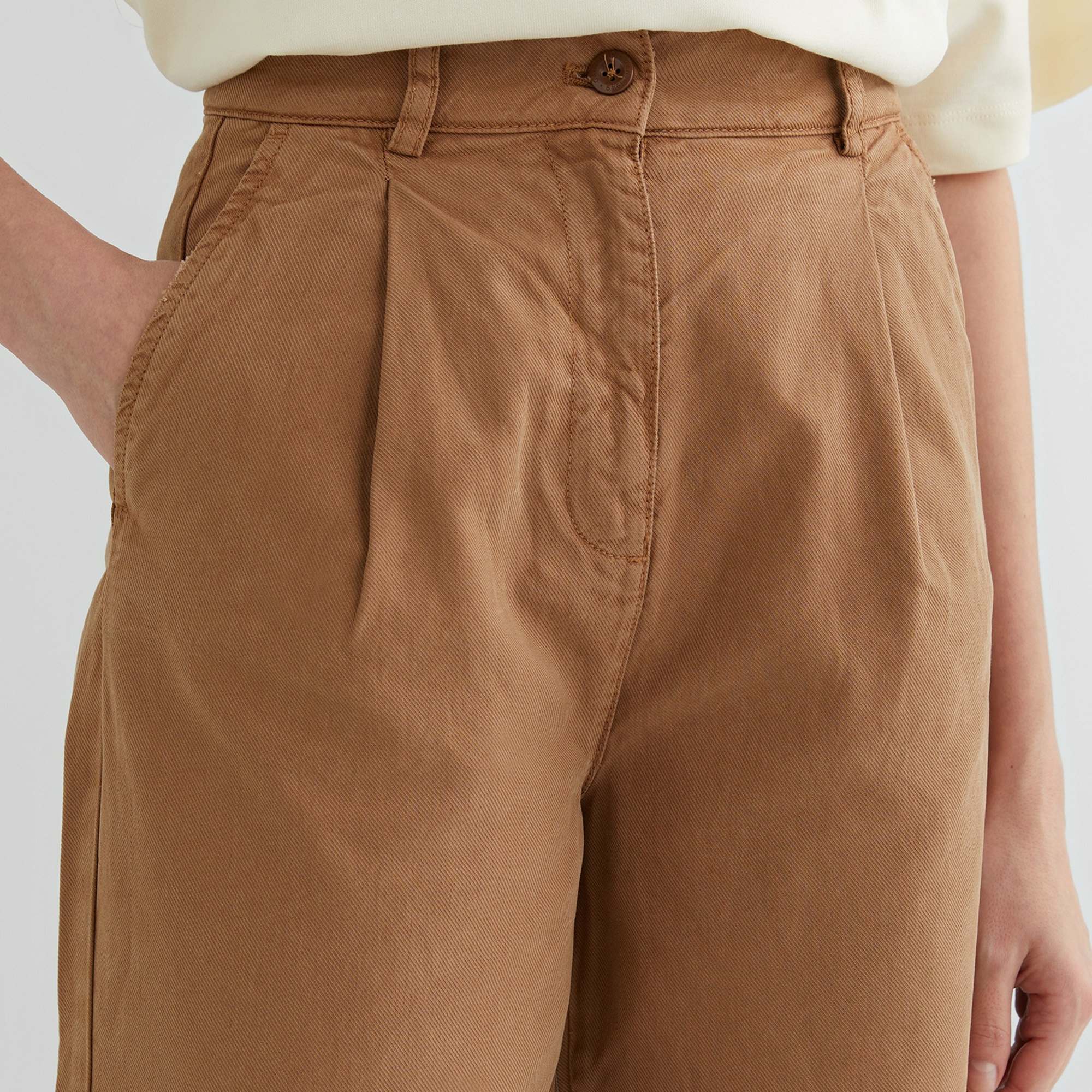 GANT Kadın Bej Tapered Fit Pantolon