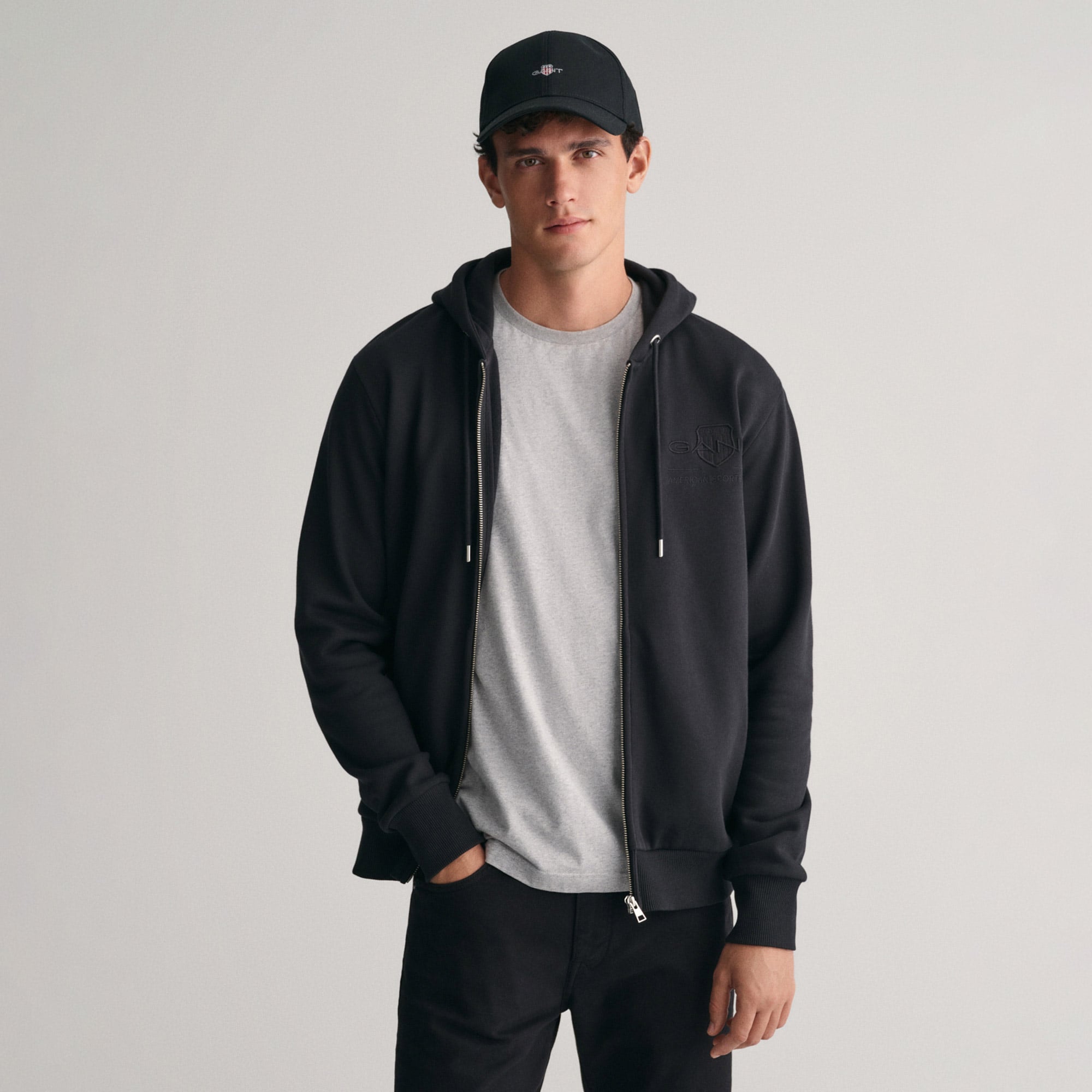  GANT Erkek Siyah Regular Fit Fermuarlı Logolu Sweatshirt