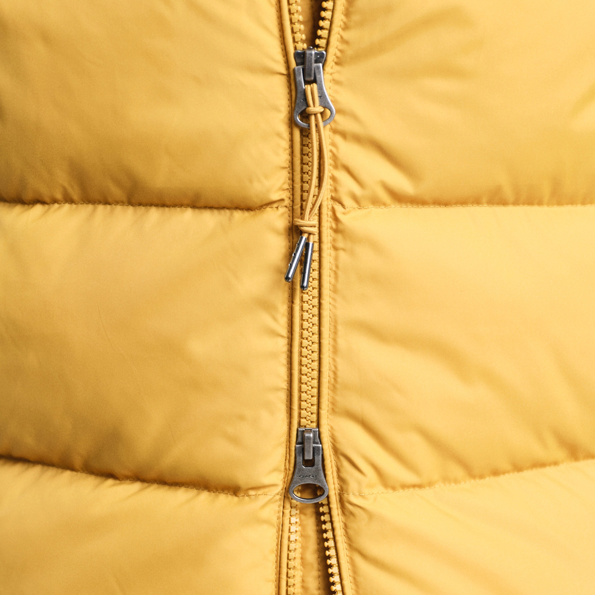 GANT Erkek Sarı Regular Fit Kapüşonlu Yelek