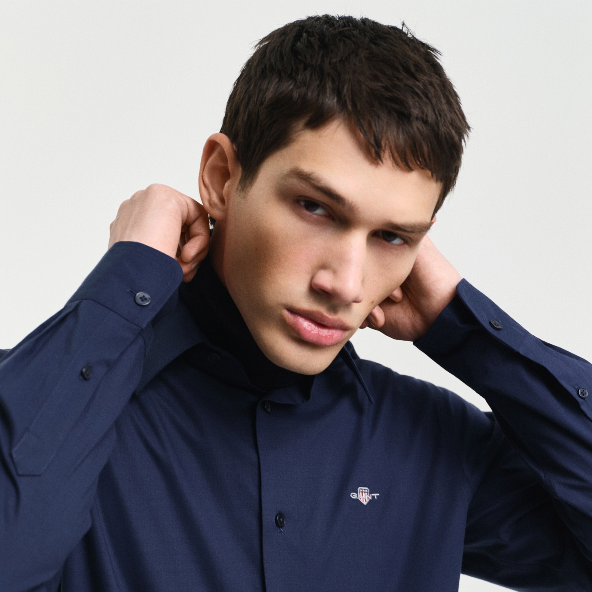 Gant Erkek Lacivert Slim Fit Gömlek