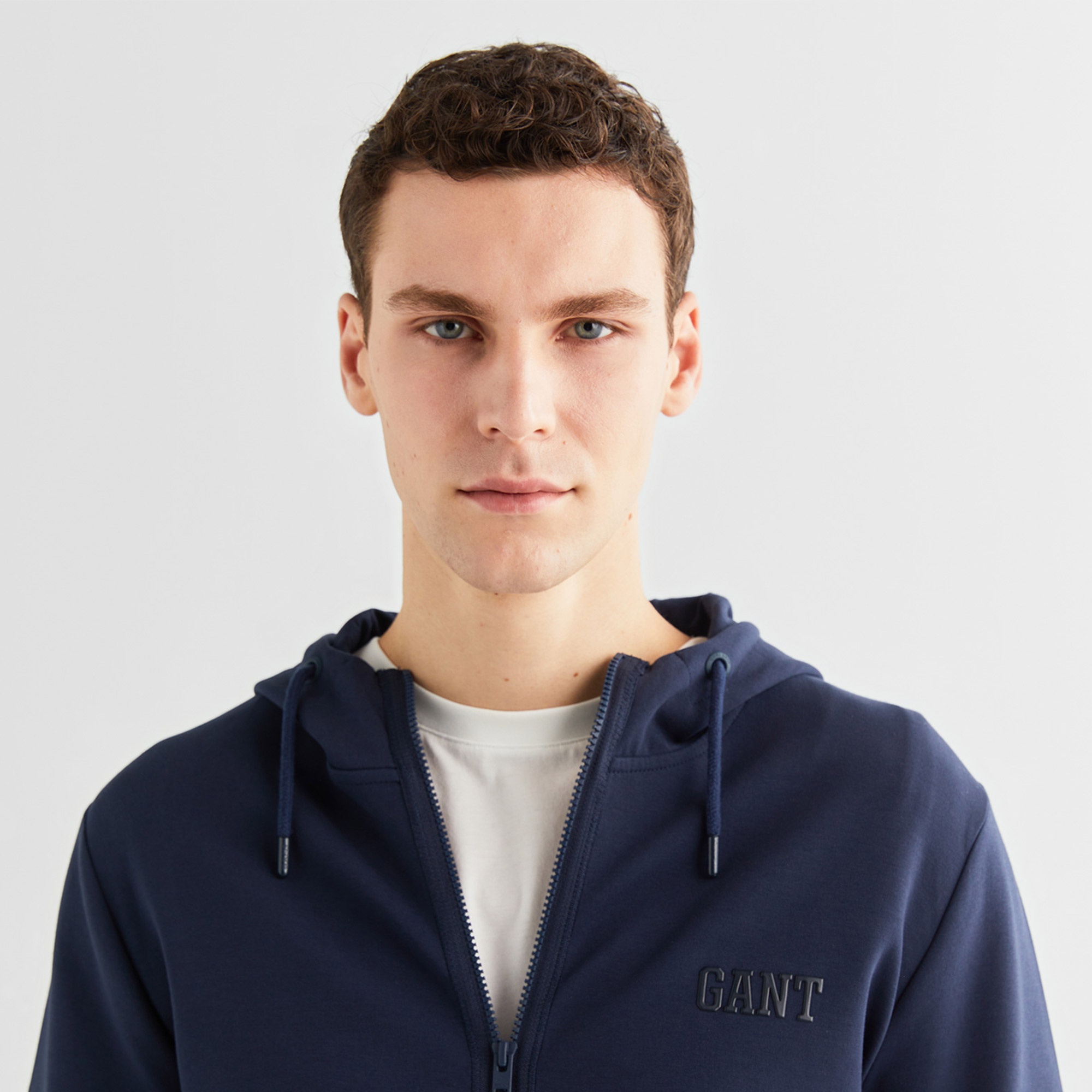 GANT Erkek Lacivert Relaxed Fit Kapüşonlu Logolu Sweatshirt
