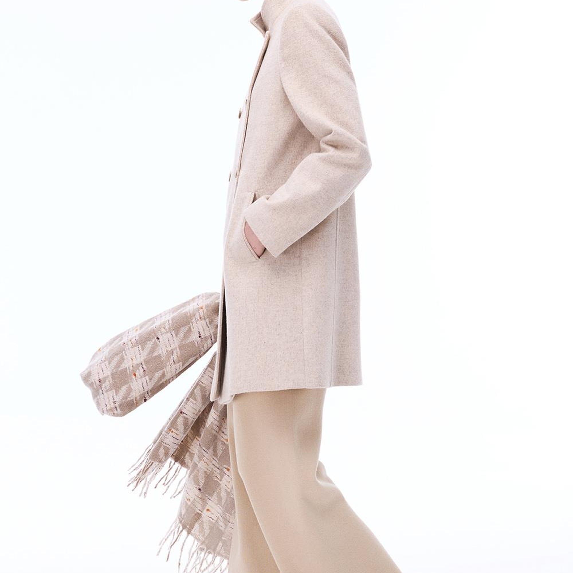 Arlines Diz Üstü Takma Kol Hakim Yaka Bej Renk Kadın Kaban