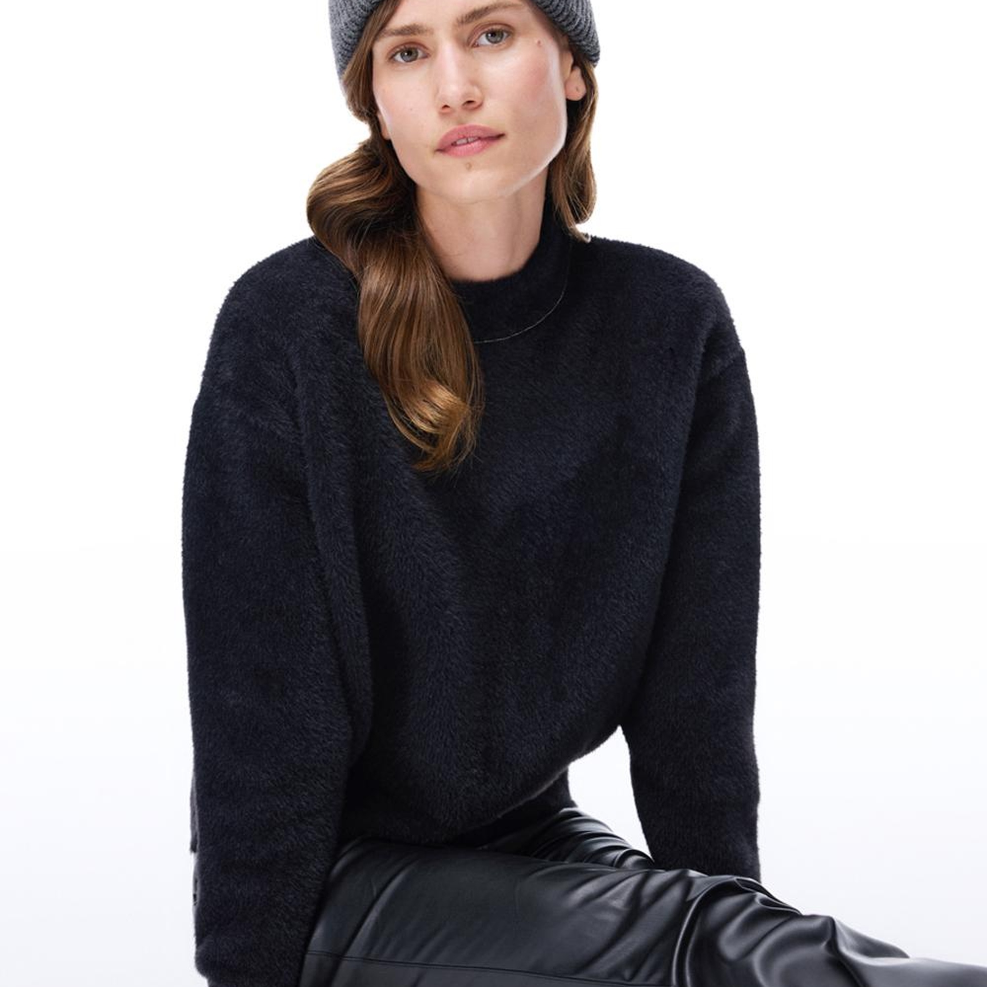 Triko Rahat Kalıp Standart Boy Düşük Kollu Bisiklet Yaka Siyah Kazak