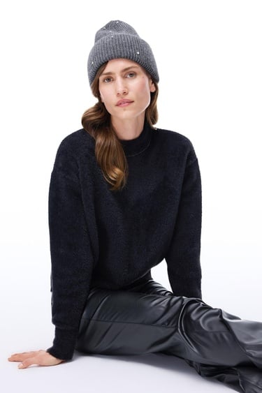  Triko Rahat Kalıp Standart Boy Düşük Kollu Bisiklet Yaka Siyah Kazak