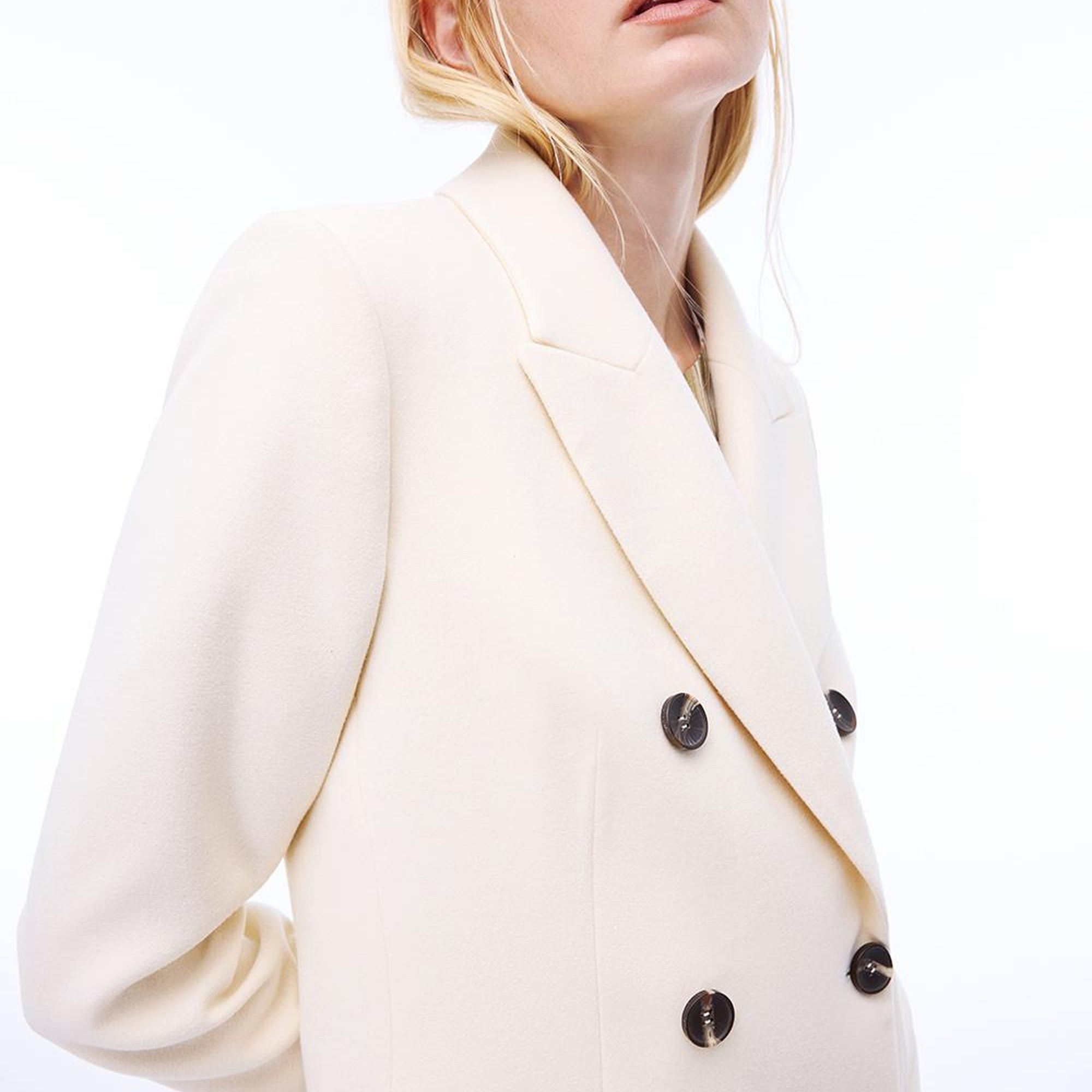 Mona Slim Fit Uzun Boy Takma Kol Erkek Yaka Ekru Renk Kadın Kaban