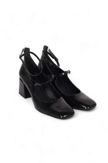  Ayakkabi Siyah Ayakkabı