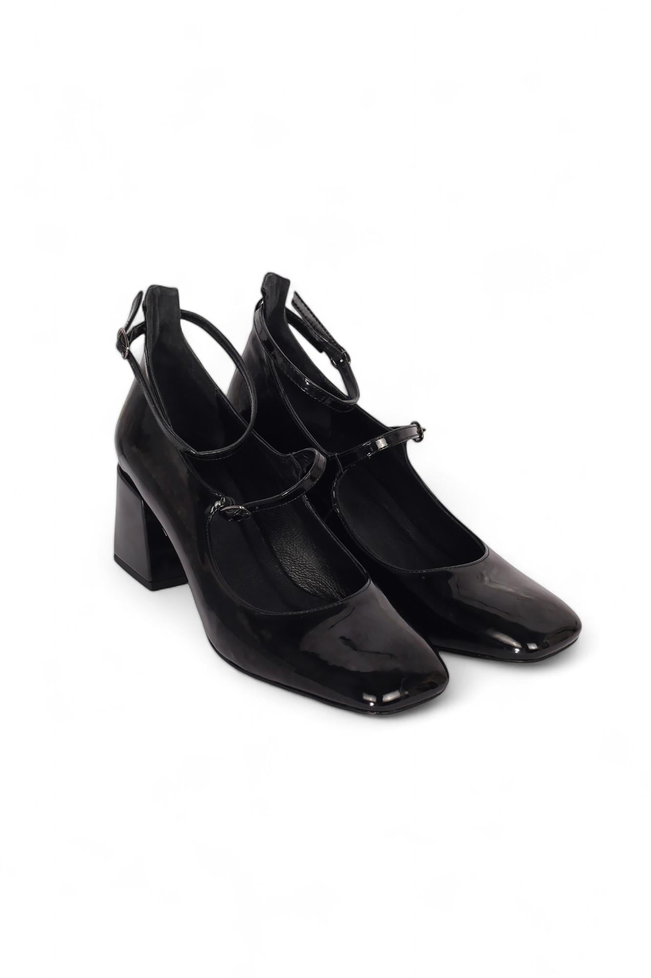  Ayakkabi Siyah Ayakkabı