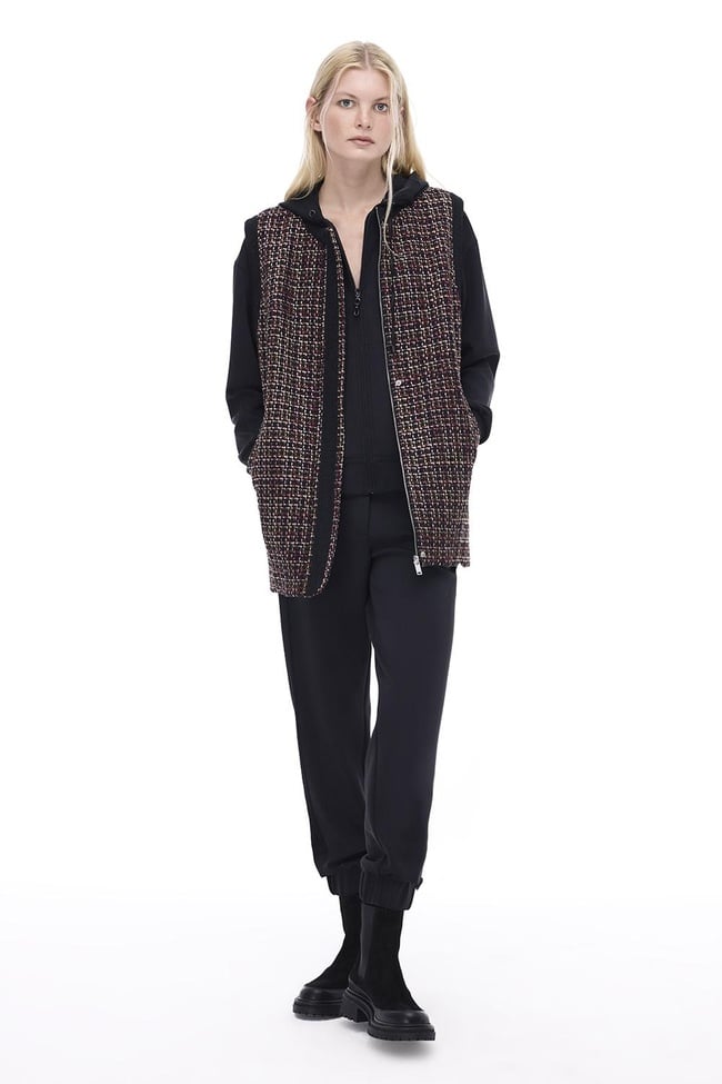  Aidias Regular Fit Standart Boy Sıfır Kol Bisiklet Yaka Siyah Yelek