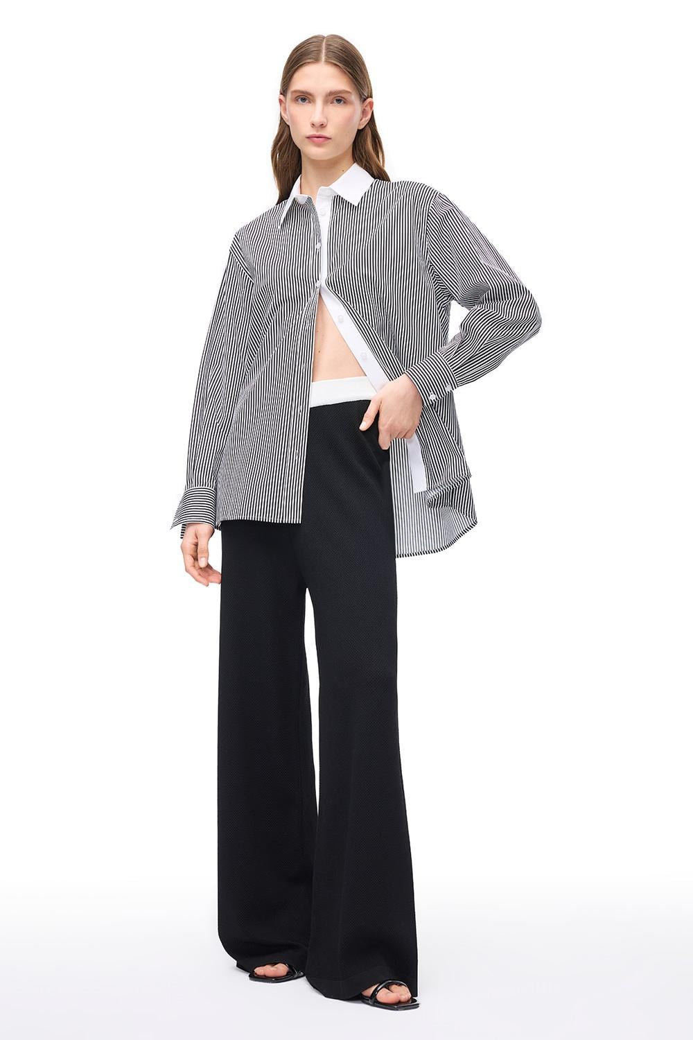  Siyah Beyaz İnnas Rahat Kalıp Uzun Kol Gömlek