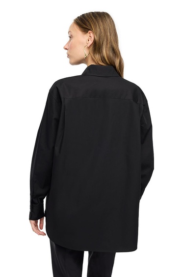  Siyah Albas Rahat Kalıp Uzun Kol Gömlek