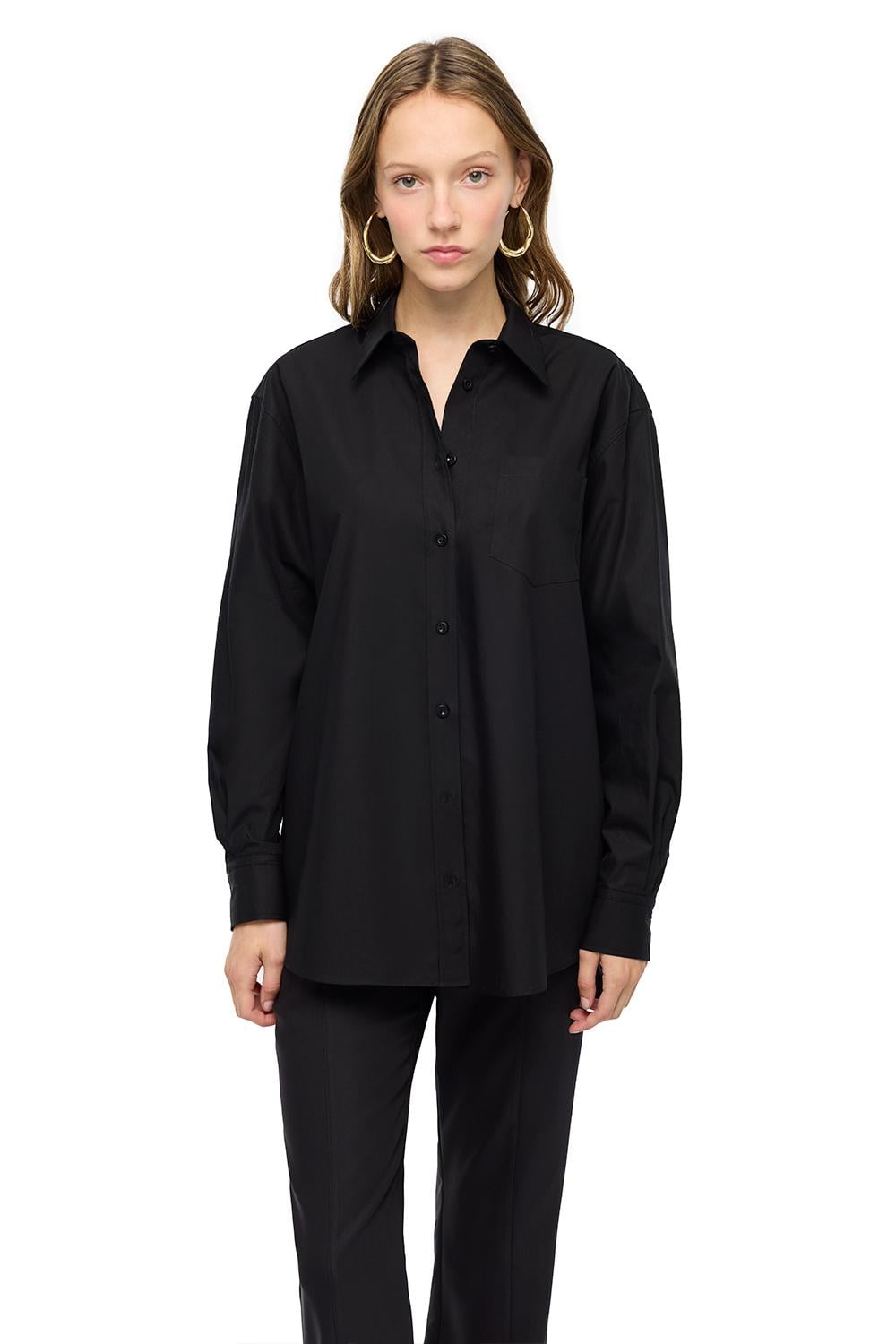  Siyah Albas Rahat Kalıp Uzun Kol Gömlek