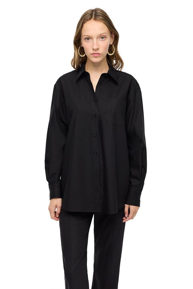  Siyah Albas Rahat Kalıp Uzun Kol Gömlek