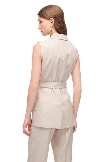  Vizon Beyaz Sitas Rahat Kalıp Kısa Kol Gömlek