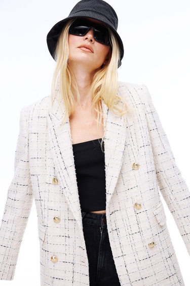  Fancy Regular Fit Standart Boy Takma Kol Ceket Yaka Ekru Renk Kadın Ceket