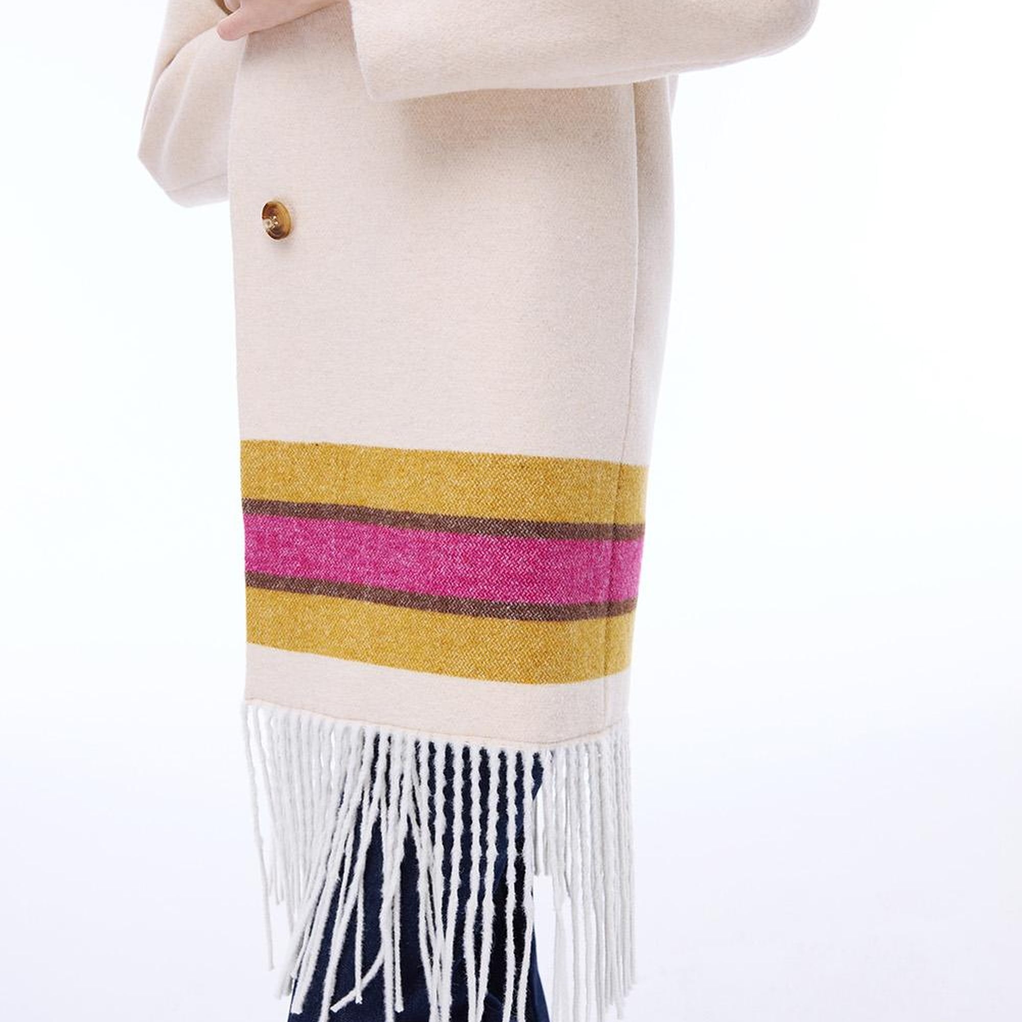 Pleasant Rahat Kalıp Diz Boy Ceket Yaka Bej Renk Kadın Kaban