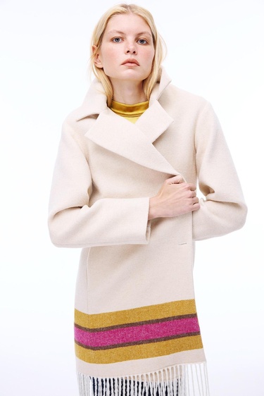  Pleasant Rahat Kalıp Diz Boy Ceket Yaka Bej Renk Kadın Kaban